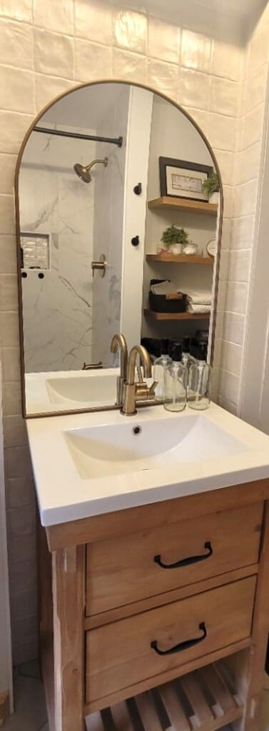 bathroom sink front