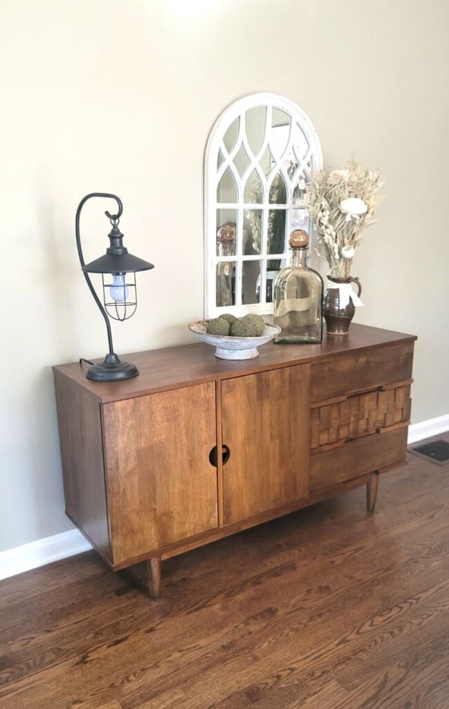 frontroom credenza