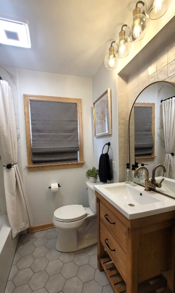 full bathroom 2