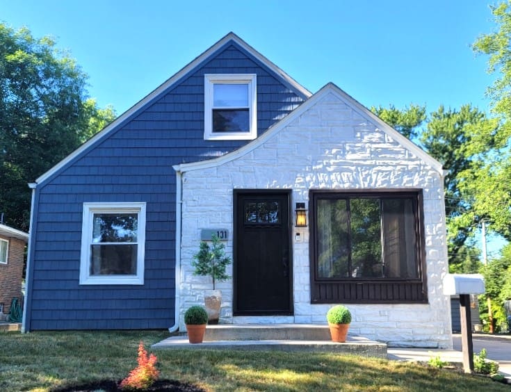 house front3