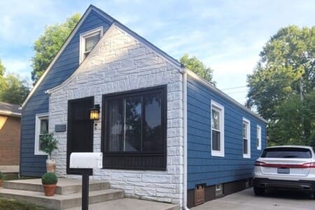 house front drive airbnb